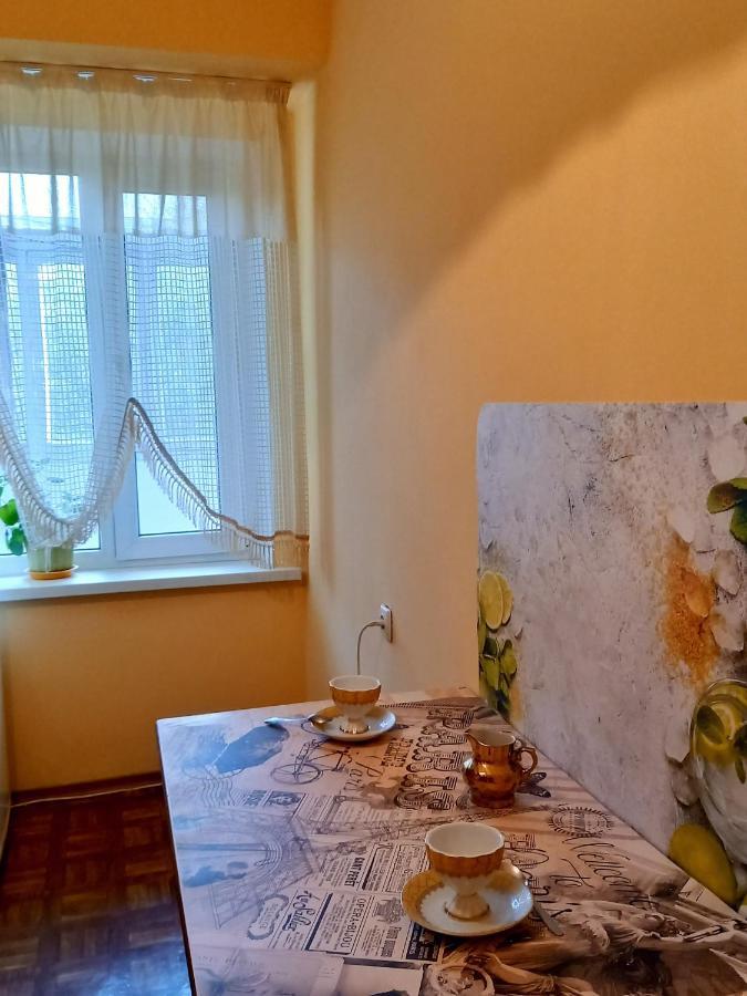 "Арбат" Центр Квартира- Apartment "Arbat" 알마티 외부 사진